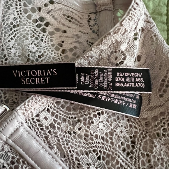 Bustier - Picture 3 of 3